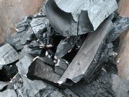 Древесный уголь из твердых пород древесины из Украины