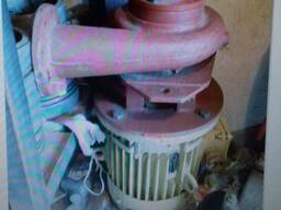 Pompe maritime de directie