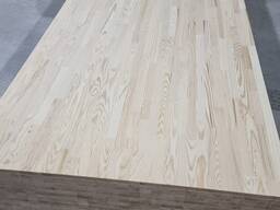 Panouri lipite cu margini solide / Panouri din pin îmbinate în dinți